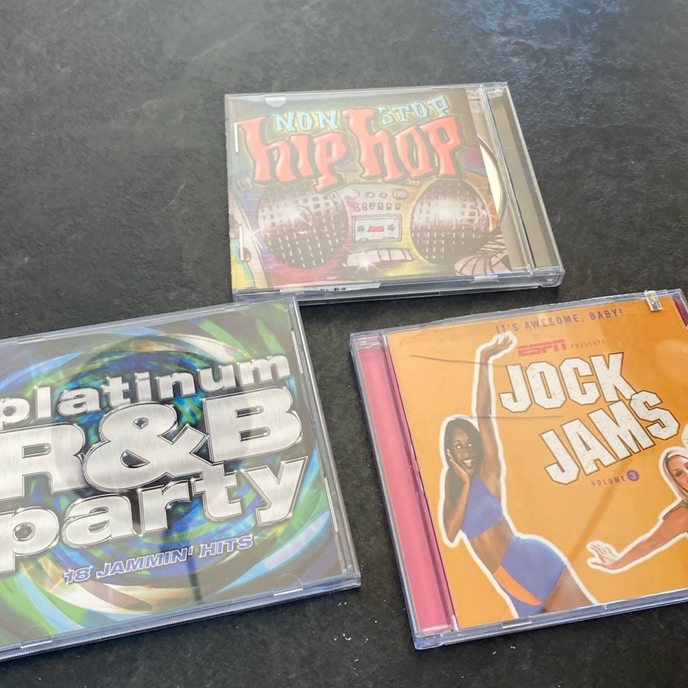 Set of 3 CDS.